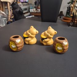 Disney's Winnie The Pooh Dining Table Accessories  - Set Of 4 - Excellent Condition