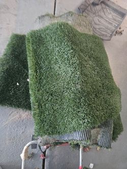 Free turf pieces