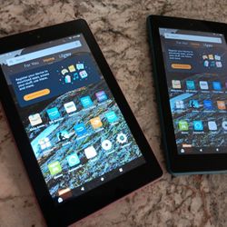 . Tablets Amazon Fire Like New With Charger $20 Each