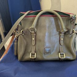 Dooney & Bourke purse