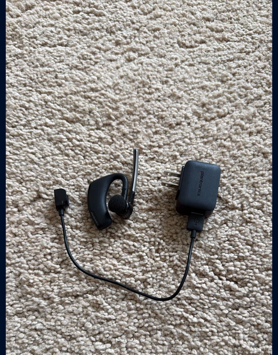 Headphones Bluetooth (Plantronics)
