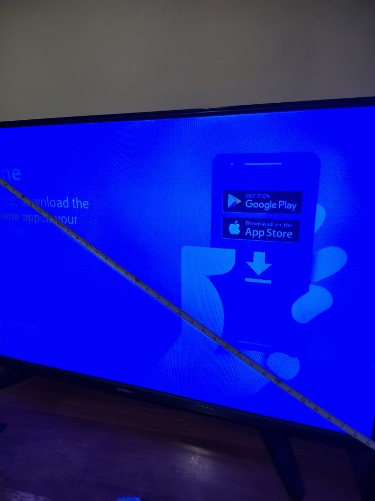 TOSHIBA TV Flat ( Not A Smart TV)