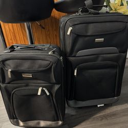 Brand New 2 Luggages brand Forecast Selling Both