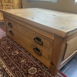 Iguana  AmeriMex Mission Style Coffee Table. 