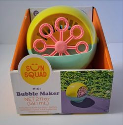 Mini bubble maker