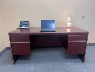 Beautiful office desk