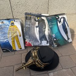 Halloween Costumes 