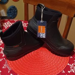 Waterproof Boots Men's Size 10