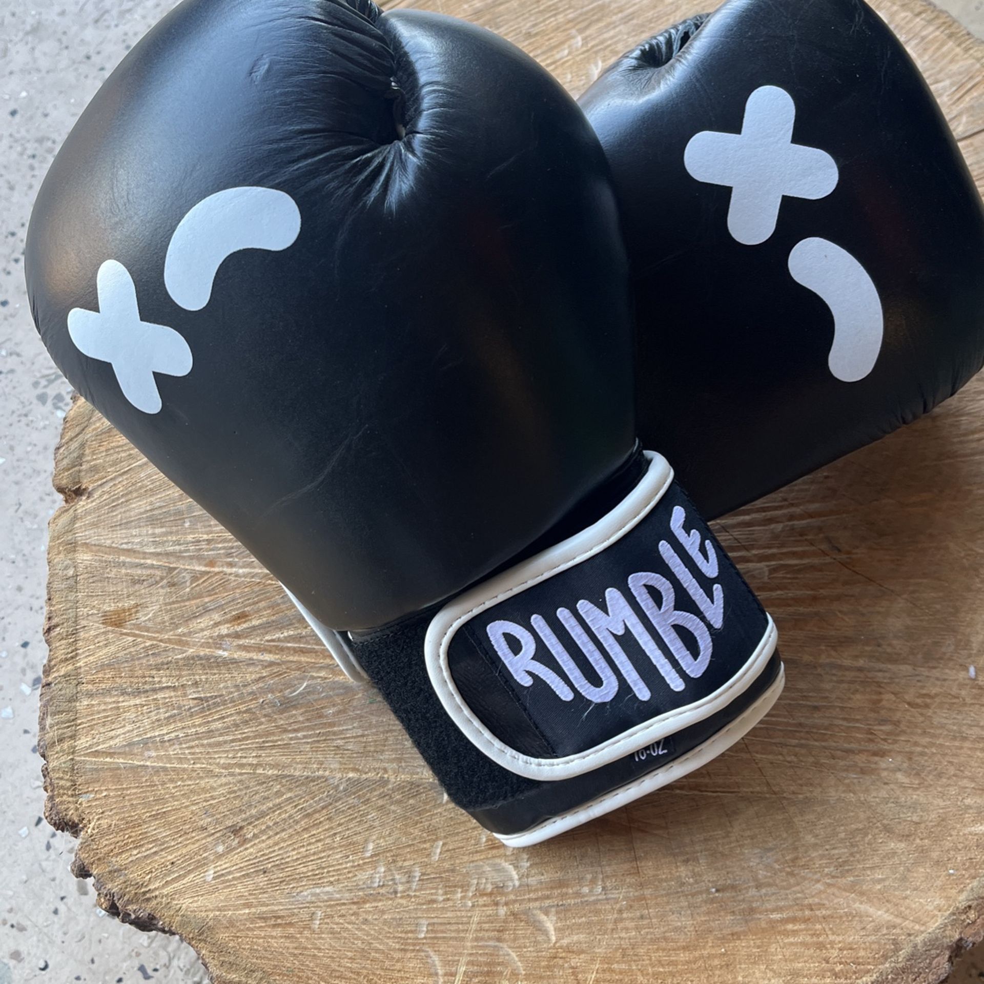 Boxing Gloves - Brand New - 16 Oz