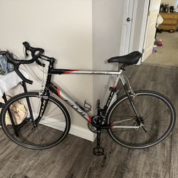 Fuji Roubaix RC Road Bike 