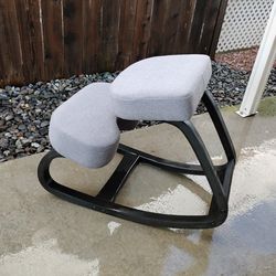 kneeling chair