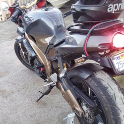 2005 Aprilia TUONO ‘R’