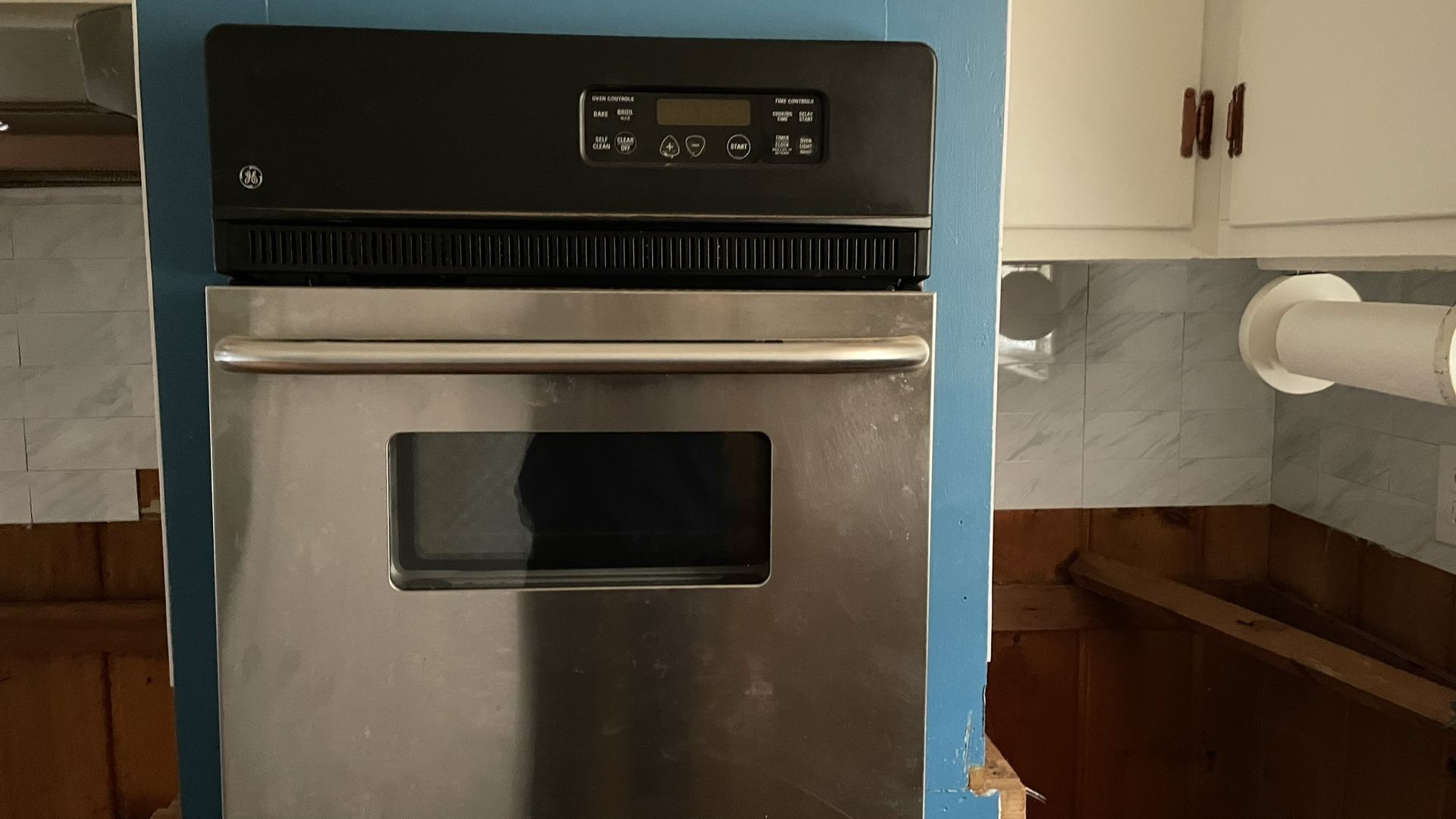 GE 24 Inch Single Electric Wall Oven