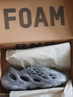 Yeezy Foam RNR (Size 12)