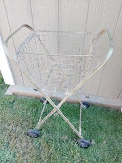 Decorative basket cart