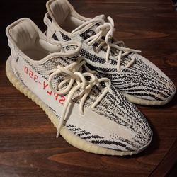 Yeezy Boost 350 V2