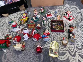 Decoraciones para el árbol de navidad desde $1$ dolar