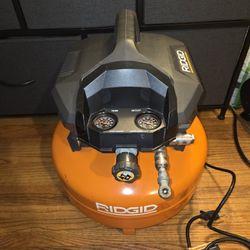 Rigid Air Compressor With Hose 