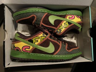 De La Soul Nike SB Shoes 