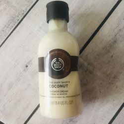 body shop coconut shower cream 8.4oz