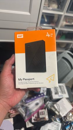 WD 4TB My Passport, Portable External Hard Drive, Black, backup software with defense against ransomware, and password protection, USB 3.1/USB 3.0 com