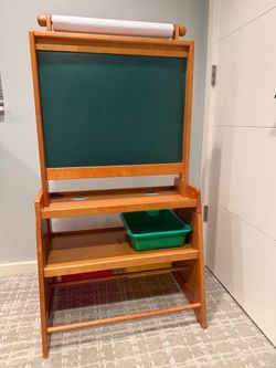 Wooden Kids Art Easel with Chalkboard &