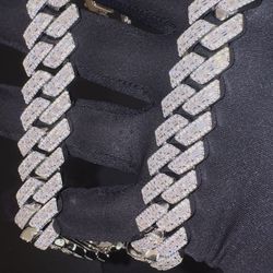 Silver Moissanite 18mm 22in Cuban Link