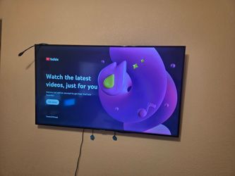 Samsung 55" Smart TV
