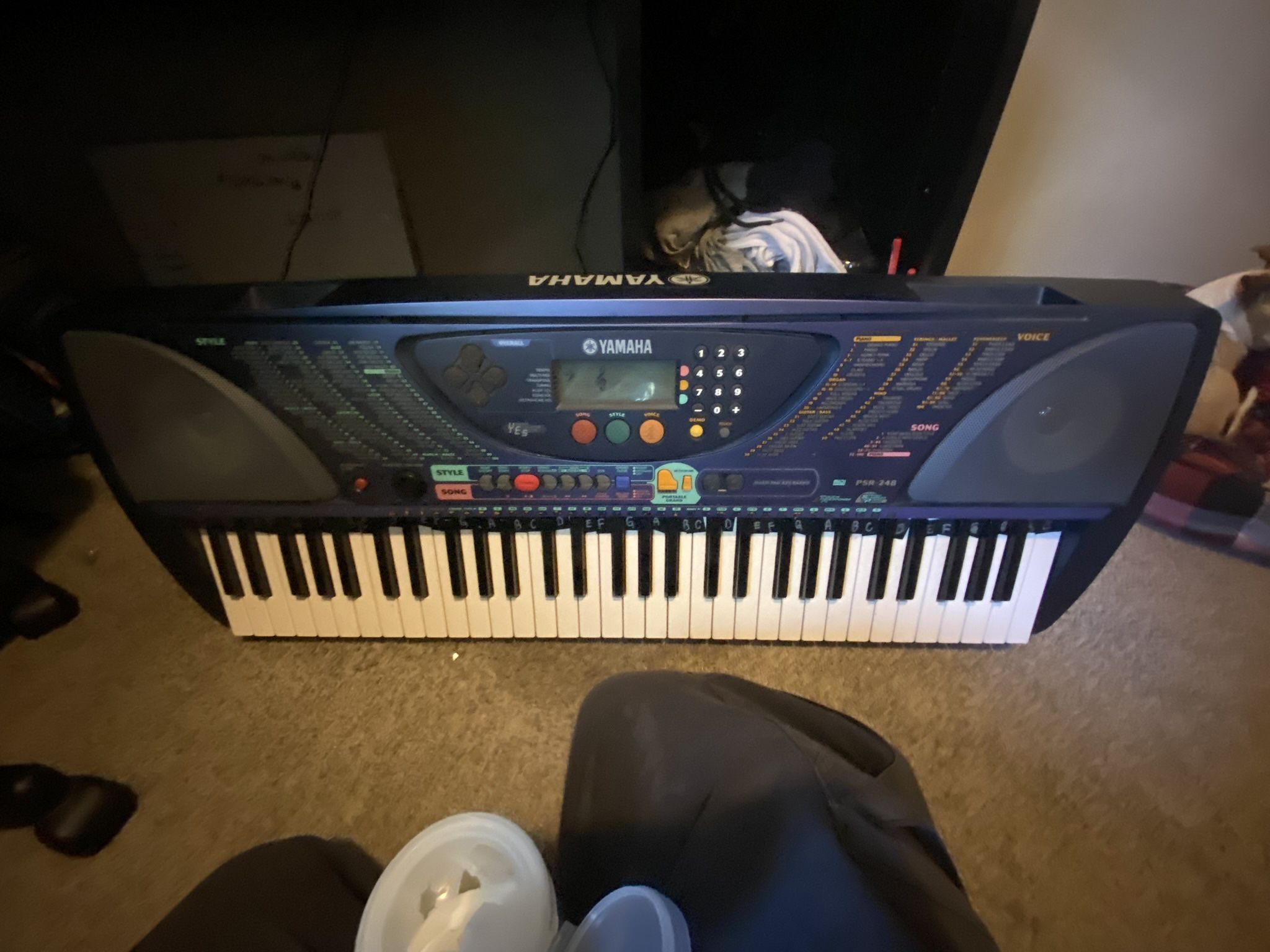 Yamaha Keyboard