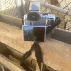 PENTAX X-5 Digital Camera