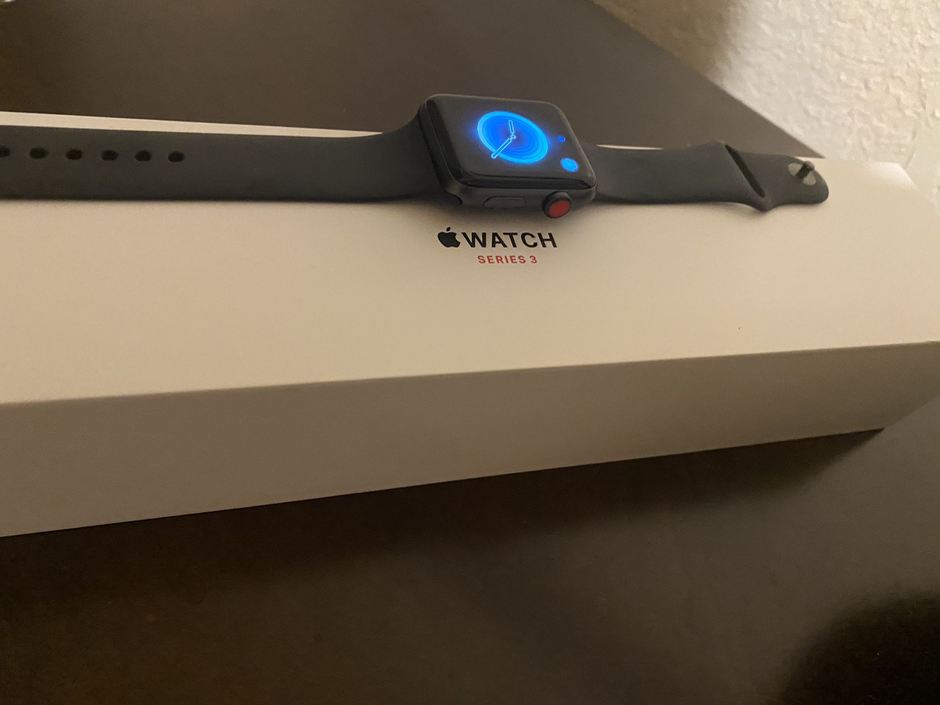 Apple Watch series 3 42mm space grey