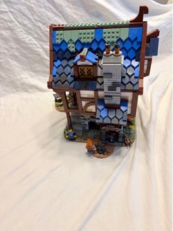Lego: Medivals Blacksmith, Set 21325
