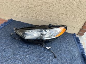 Ford Fusion Headlight 2017-2020, Ford Fusion Headlamp, OEM ORIGINAL FORD PART, Ford Fusion Light, DRIVER SIDE, with Ballast Xenon HID