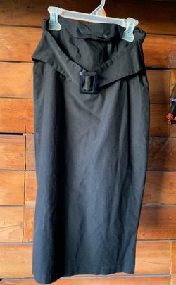Black pencil skirt
