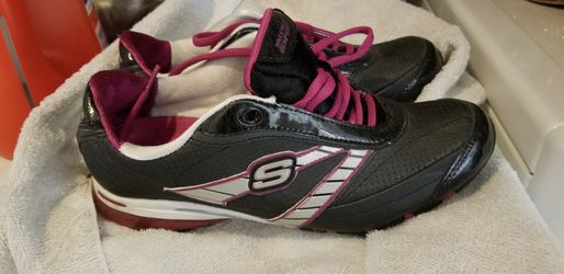 Woman sport shoes size 8 1/2