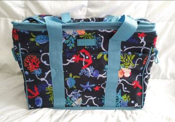 NEW  Vera Bradley Large Insulated Cooler Tote Bag.