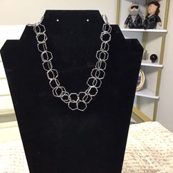 24 In Paparazzi Statement Necklace 