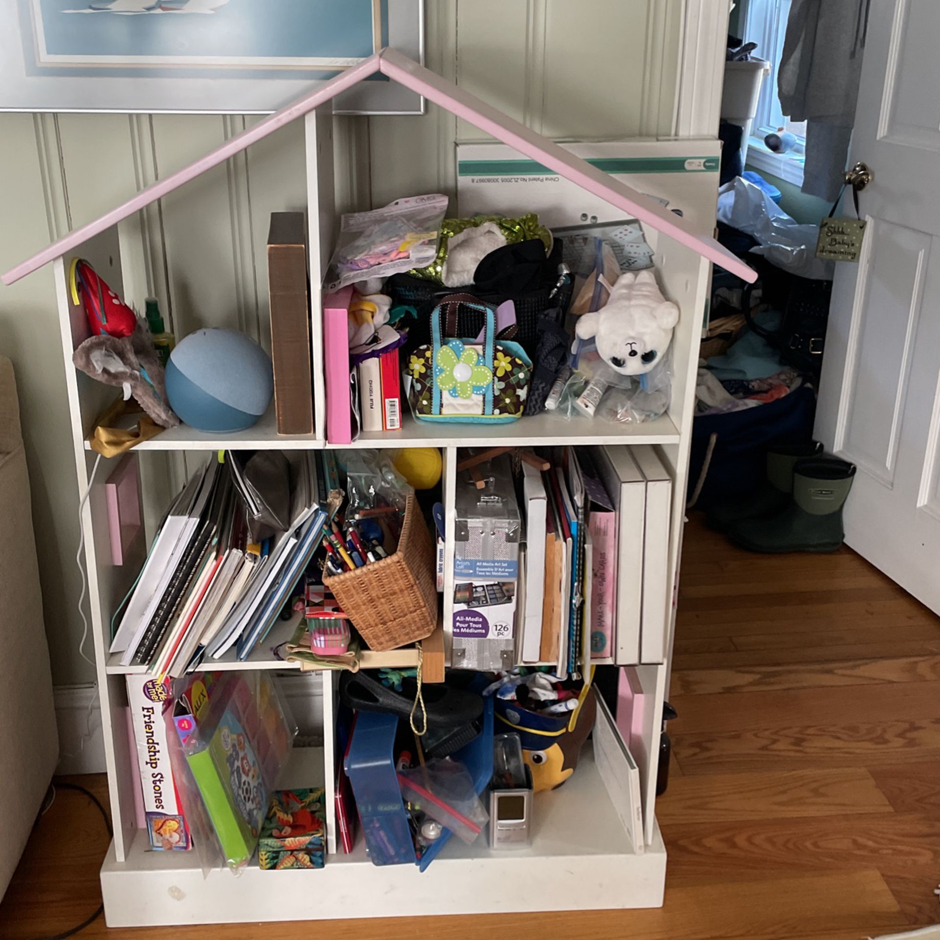 Bookcase/Toy case