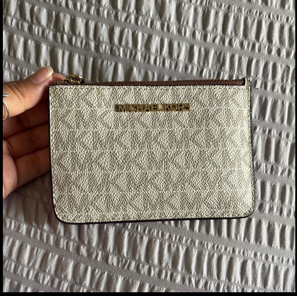 Michael Kors Metallic Gold Wristlet