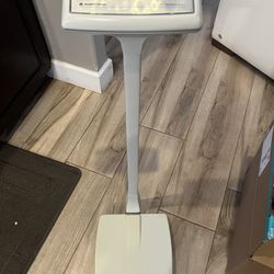Healthometer Scale