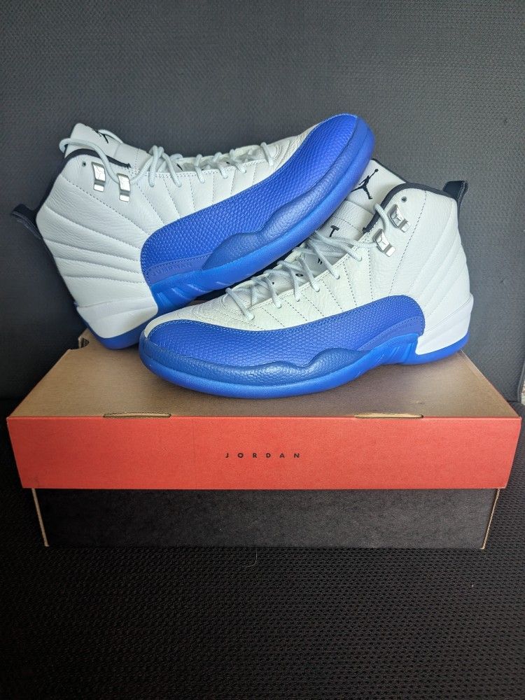 Air Jordan 12 Retro White/Royal "Blueberry" Size 11 Men's