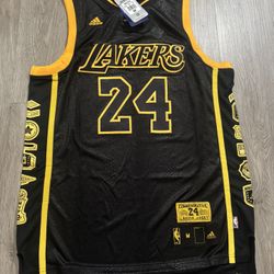 Kobe Bryant Commemorative Mamba Lakers 