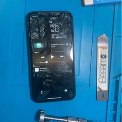 iPhone Screen Repair 