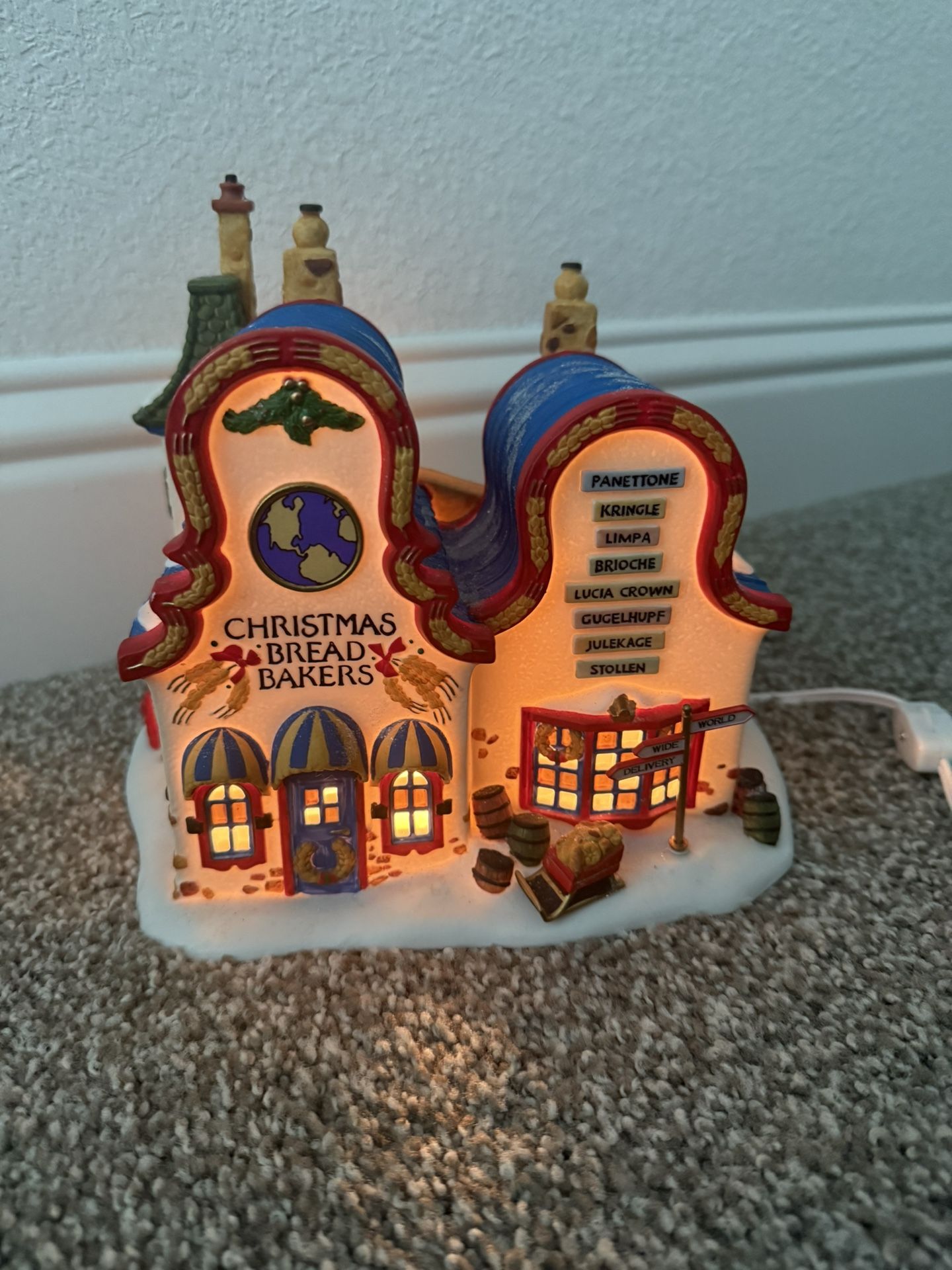 Dept 56 North Pole Series Christmas Bread Bakers