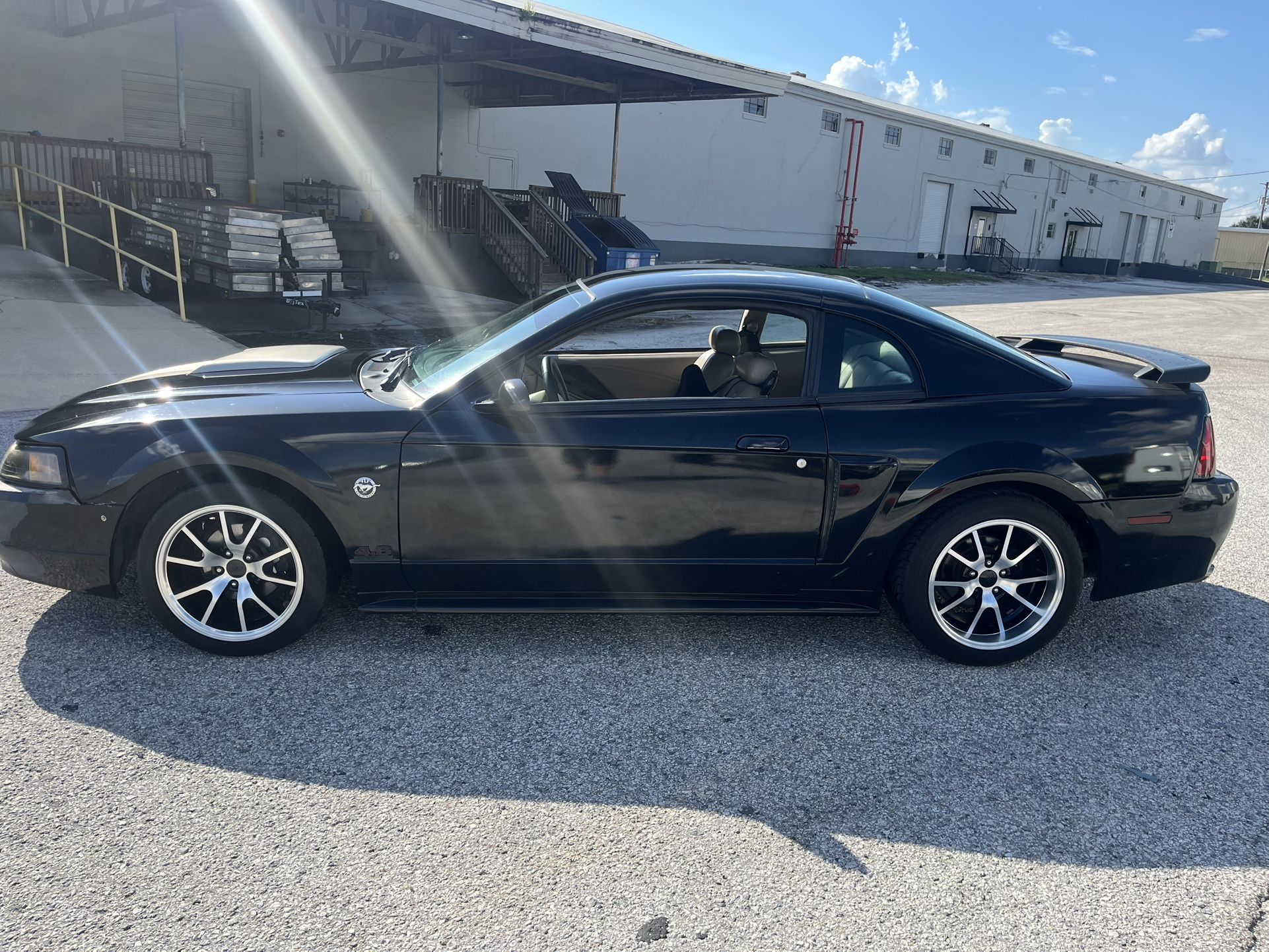 2004 Ford Mustang
