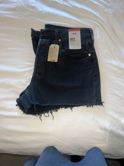 New High Waisted 501 Levi Jean Shorts 