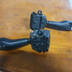 2004-2010 BMW X3 COLUMN TURN SIGNAL STALK LEVER SWITCH OEM 156840


