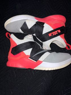 Nike LeBron Soldier 12 'Flash Crimson'