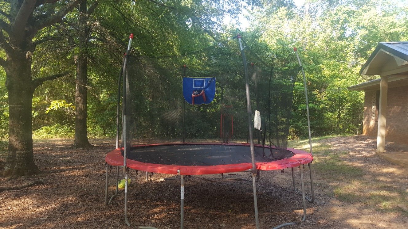 Trampoline