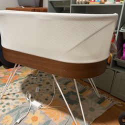 Snoo Baby Bassinet